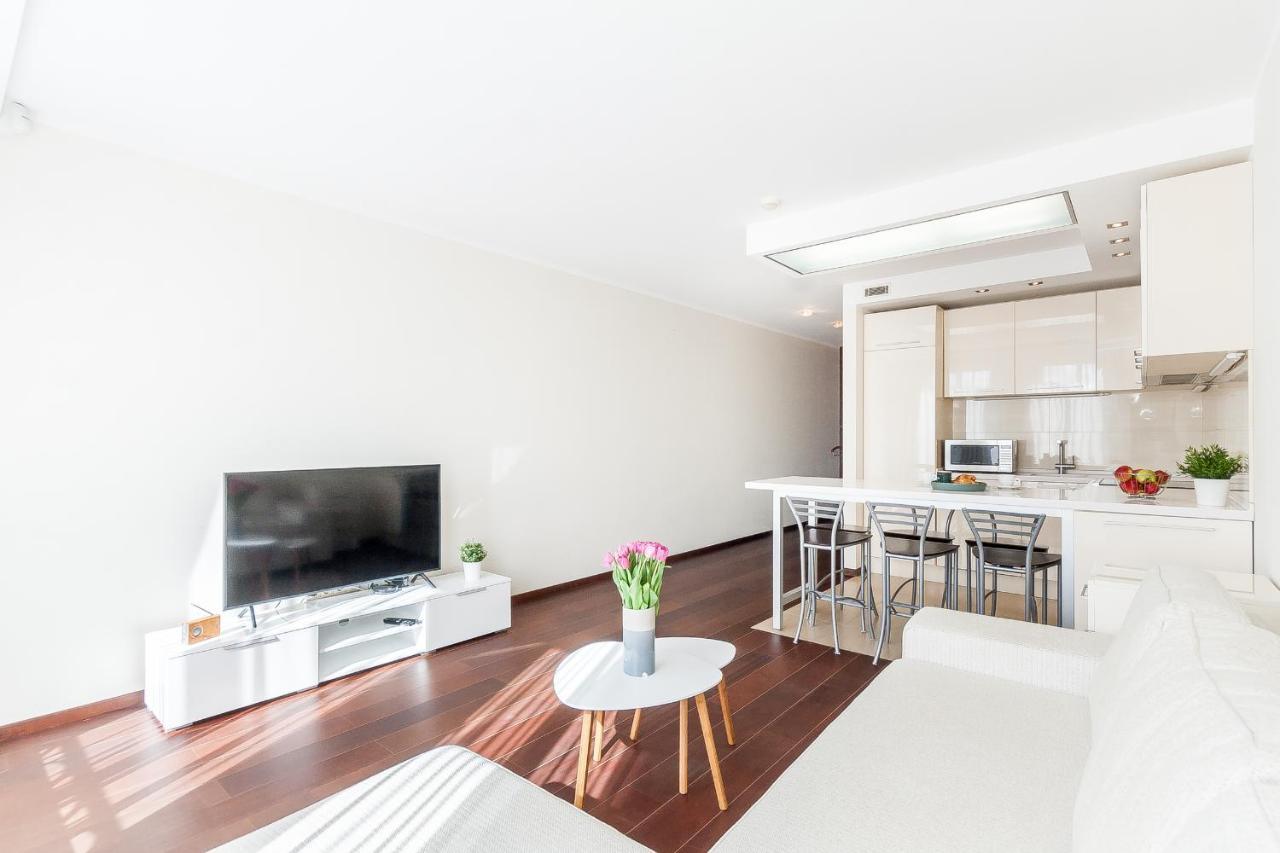 Central Apartment In Gedimino Av By Urban Rent Вилнюс Екстериор снимка