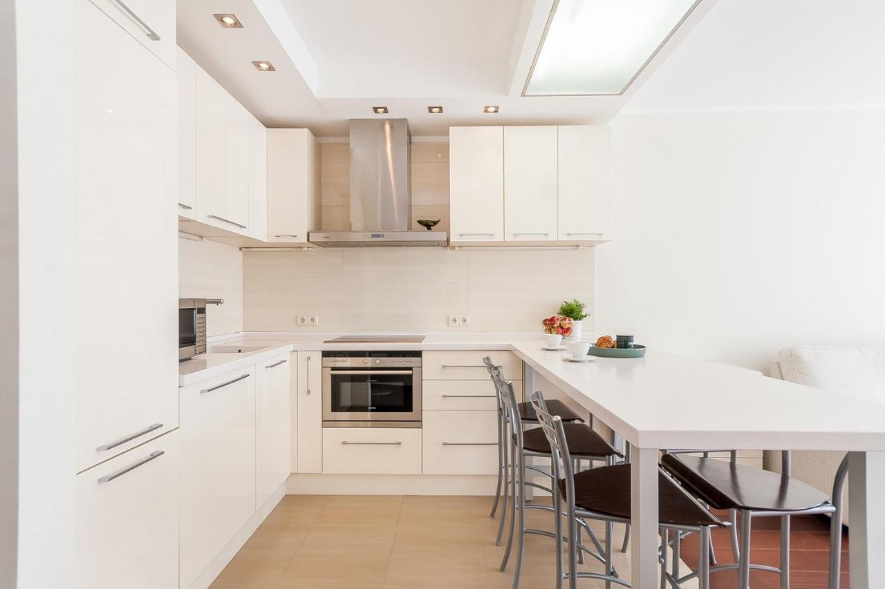 Central Apartment In Gedimino Av By Urban Rent Вилнюс Екстериор снимка